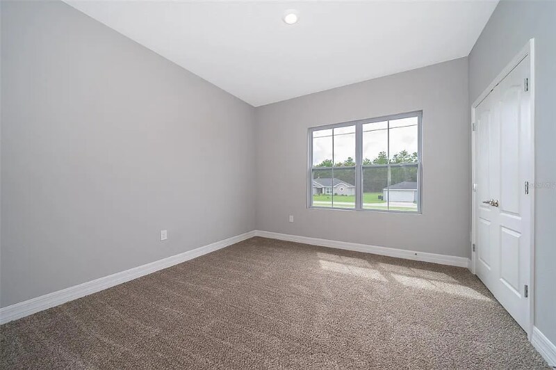 Building Photo - 5574 SW 128th Pl