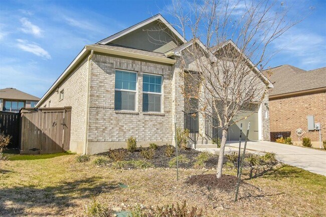 Building Photo - 1621 Brueggerhoff Rd