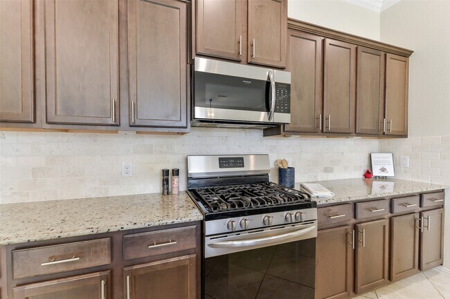 Building Photo - 17515 Cypress Hilltop Wy