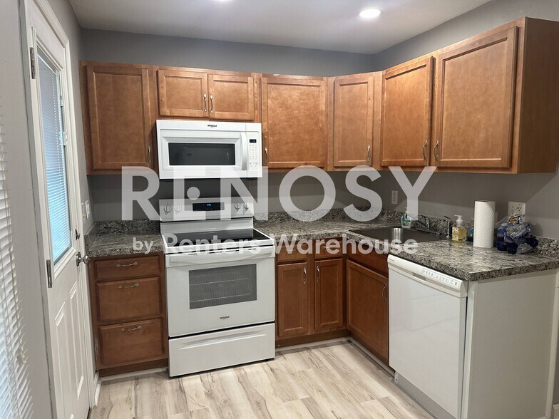 Building Photo - 8535 Gradien Dr