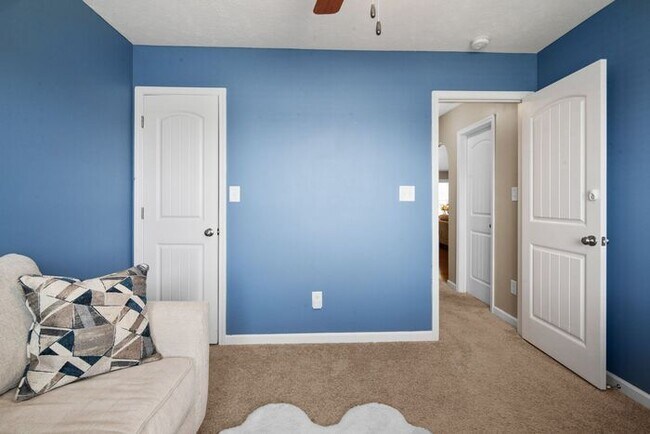 Building Photo - 3 Bedroom Ranch w/ Bonus