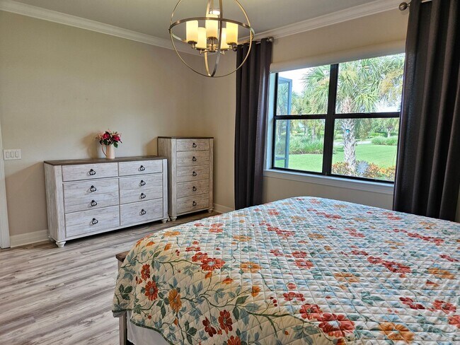 Building Photo - Stunning Model Home – 2 Bedrooms plus Den,...