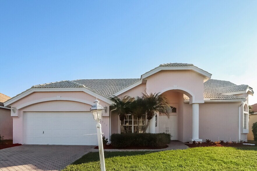 Primary Photo - 3712 72nd Ave Cir E