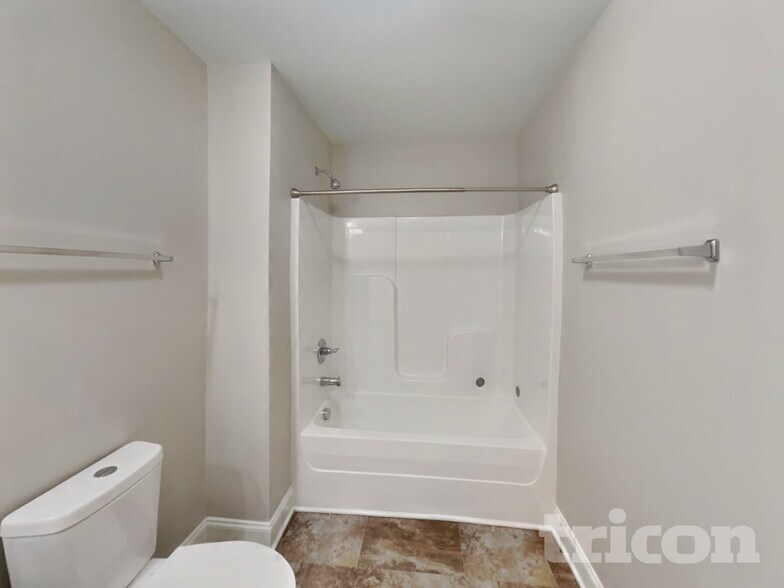 Building Photo - 1363 Coates Ln