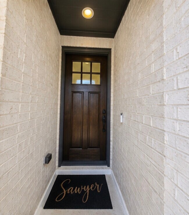 Building Photo - 403 Soapberry Tree Ct