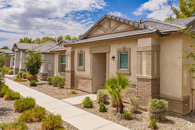 Building Photo - Christopher Todd Communities at McDowell