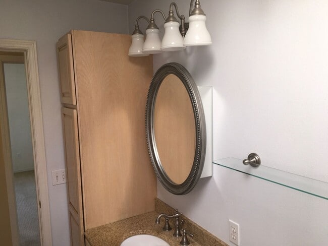 Building Photo - ***PENDING APPLICATION*** 2 Story Pet Friendly Contemporary 3 Bed Home w/ Views, Yard Service Inc...