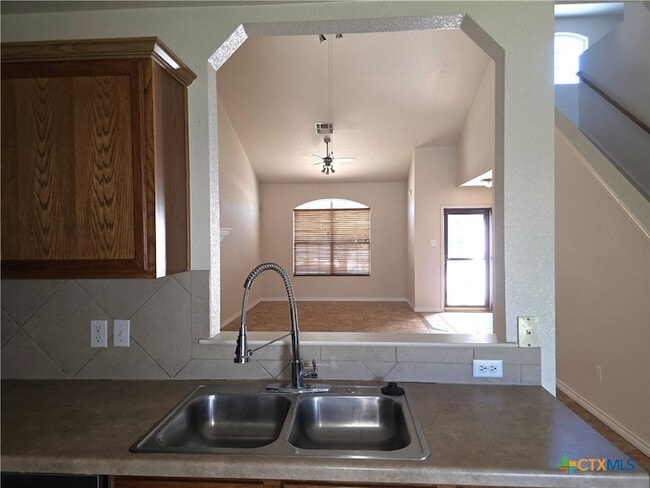 Building Photo - 3403 Bull Run Dr