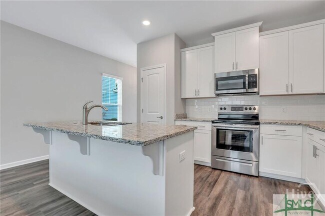 Building Photo - 116 Ainsdale Dr