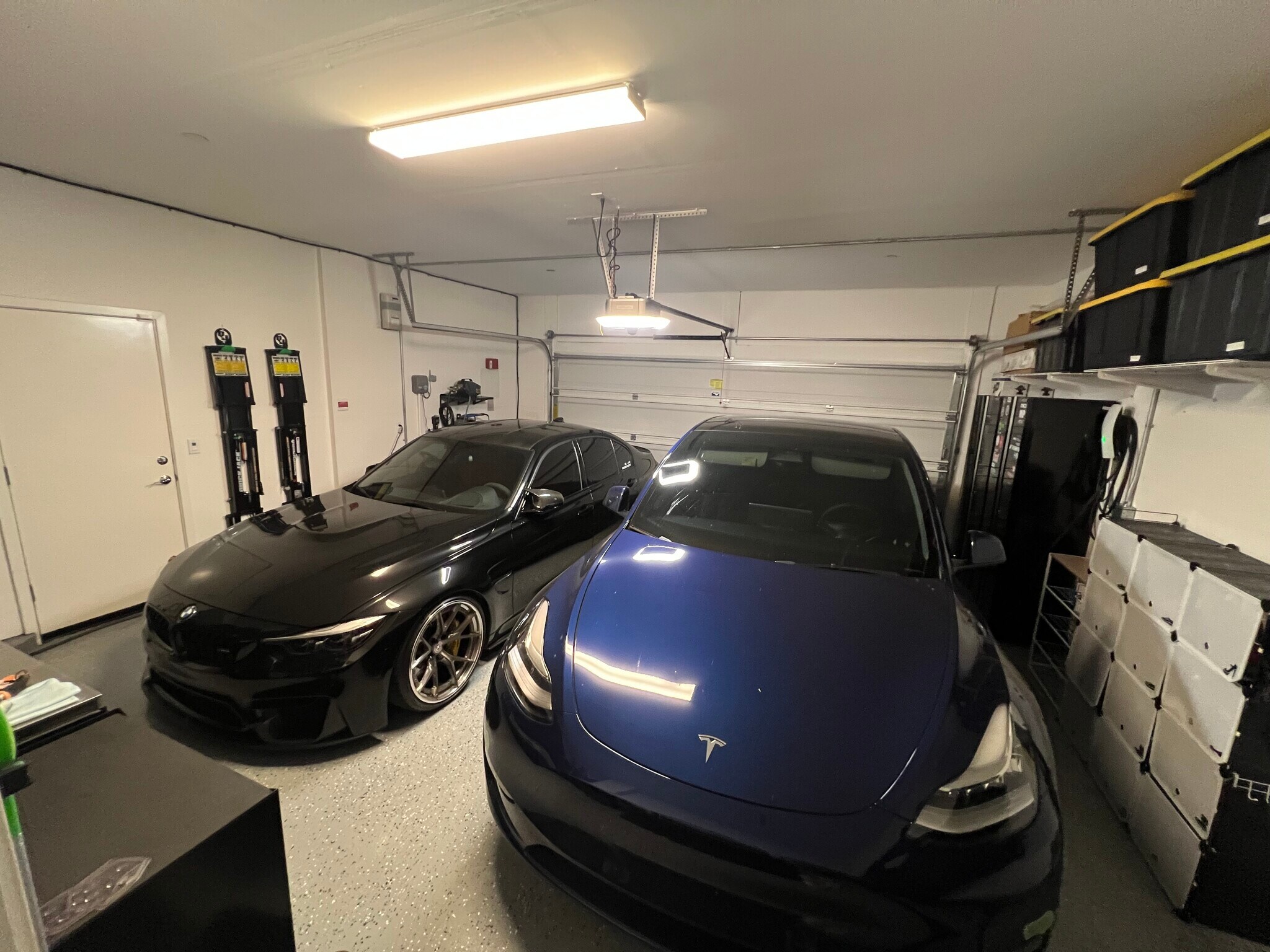 Garage w/ ev charger - 5176 Julia Berger Cir