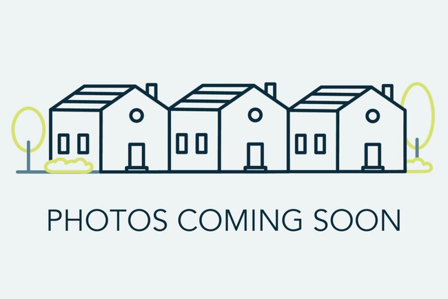 Building Photo - For Rent - Cozy 3 Bed, 2 Bath + Den