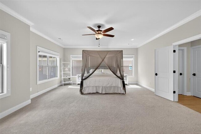 Building Photo - 345 Wiman Park Ln