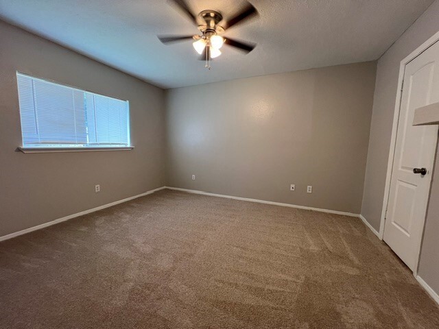 Building Photo - 19447 Cypress Cliff Dr