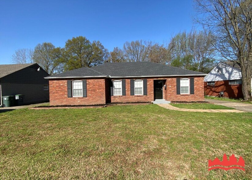 Building Photo - 1879 Dorrie Ln