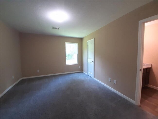 Building Photo - 12970 Sorrento Bay Dr