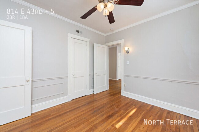 Building Photo - 814 E 43rd-5