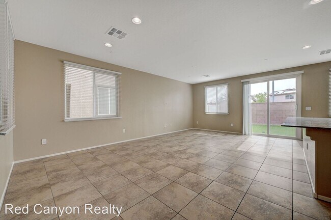 Building Photo - 5 br, 3 bath House - 3321 Nicki Cometa St