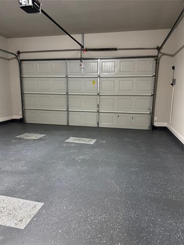 Building Photo - 1066 James Ct