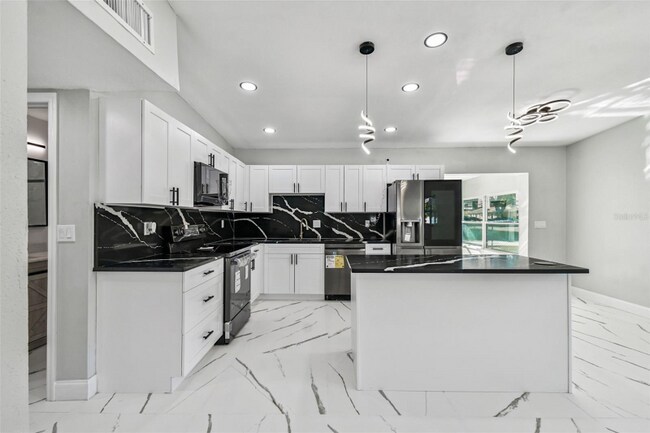 Building Photo - 6501 Julie St