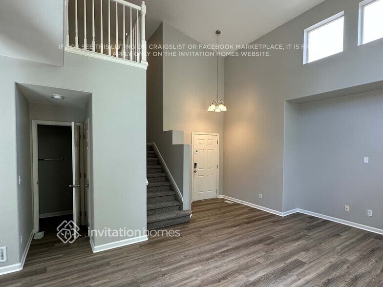 Building Photo - 10224 S Cherryhurst Ln