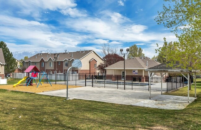 Building Photo - 10483 Sage Vista Way