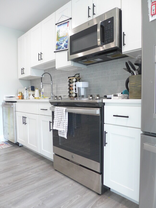 Building Photo - 11 Frederick St