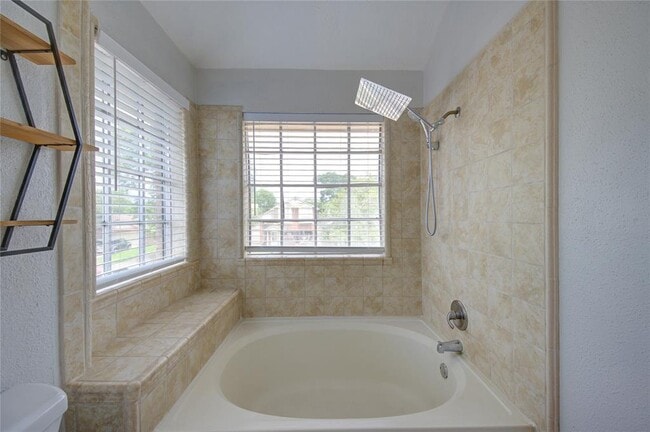 Building Photo - 123 Coffee Ln
