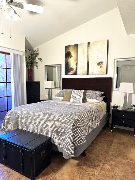 Building Photo - 1211 N. Miller Road