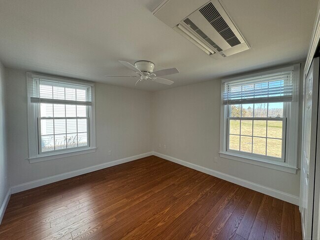 Building Photo - 11 River Colony