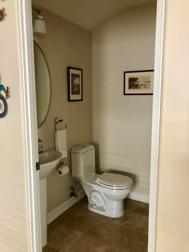 Half Bath - 827 12th St