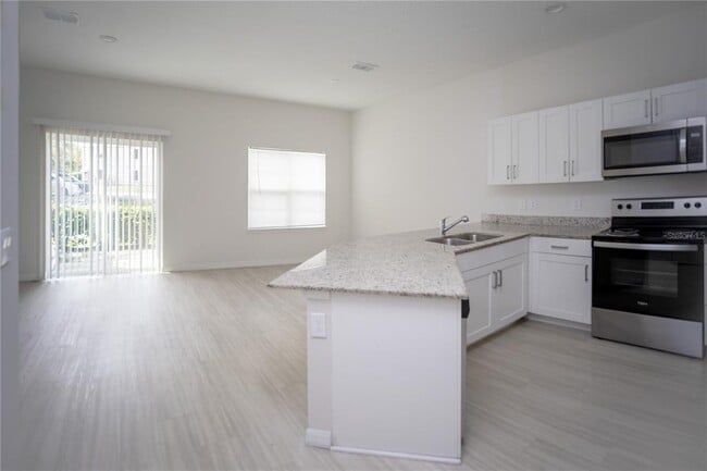 Building Photo - 2148 Penny Ln