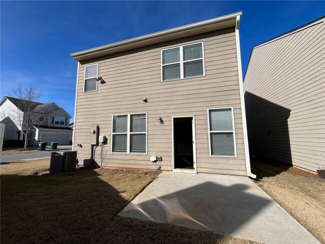 Building Photo - 367 Highland Pointe Cir E