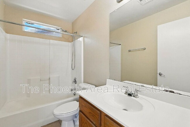 Building Photo - 16719 S 23rd St