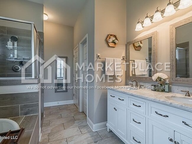 Building Photo - 8295 Blue Ridge Dr