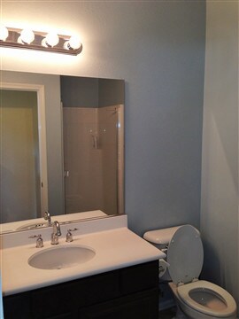 Building Photo - 40126 Canton Ct