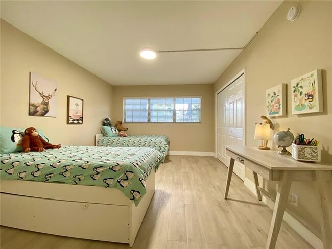 Building Photo - 3010 N Course Dr