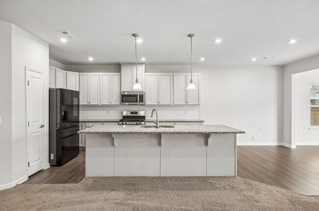Building Photo - 308 Grassy Glen Dr