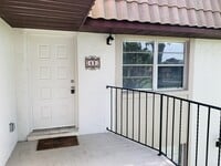 Building Photo - 52 Windtree Ln