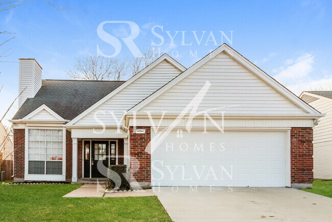 Building Photo - Prepare to fall in love with this 4BR, 2.5BA home.