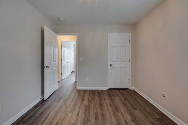 Building Photo - 2609 Jordan Ridge Dr