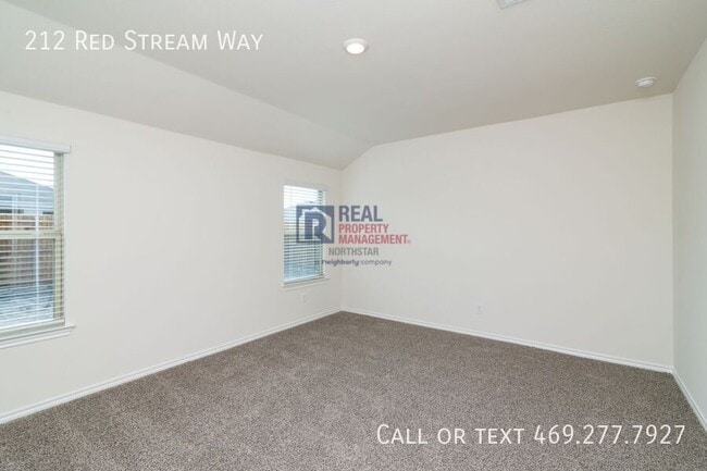 Building Photo - 212 Red Strm Wy