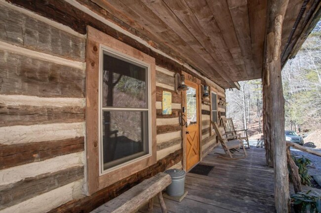 Building Photo - One of a Kind – Authentic Log Cabin with S...