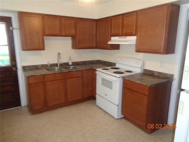 Building Photo - 508 Camelia Ln