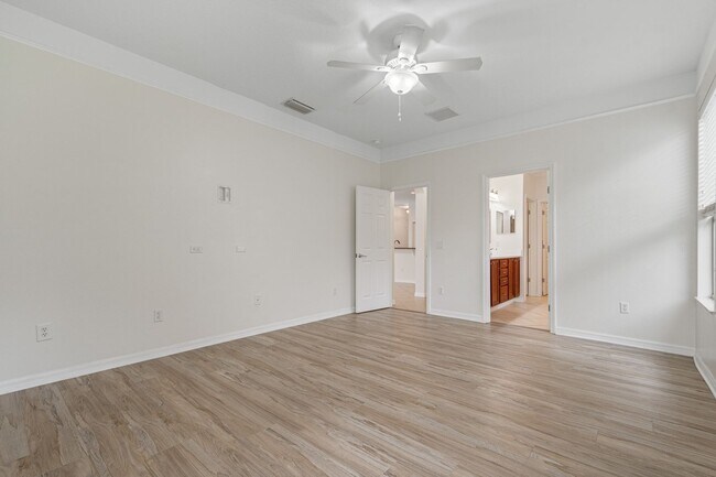 Building Photo - 6451 New Independence Pkwy