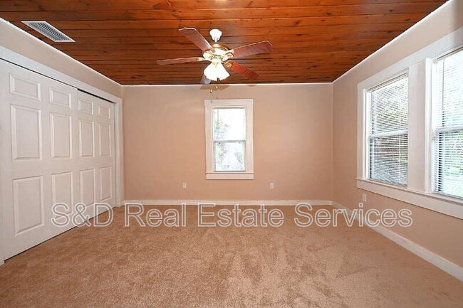 Building Photo - 4629 Old Rd 37