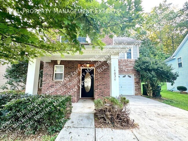 Primary Photo - **MOVE IN SPECIAL!**Charming 3BR/2.5BR hom...