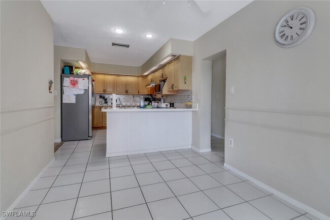 Building Photo - 5333 Malaluka Ct