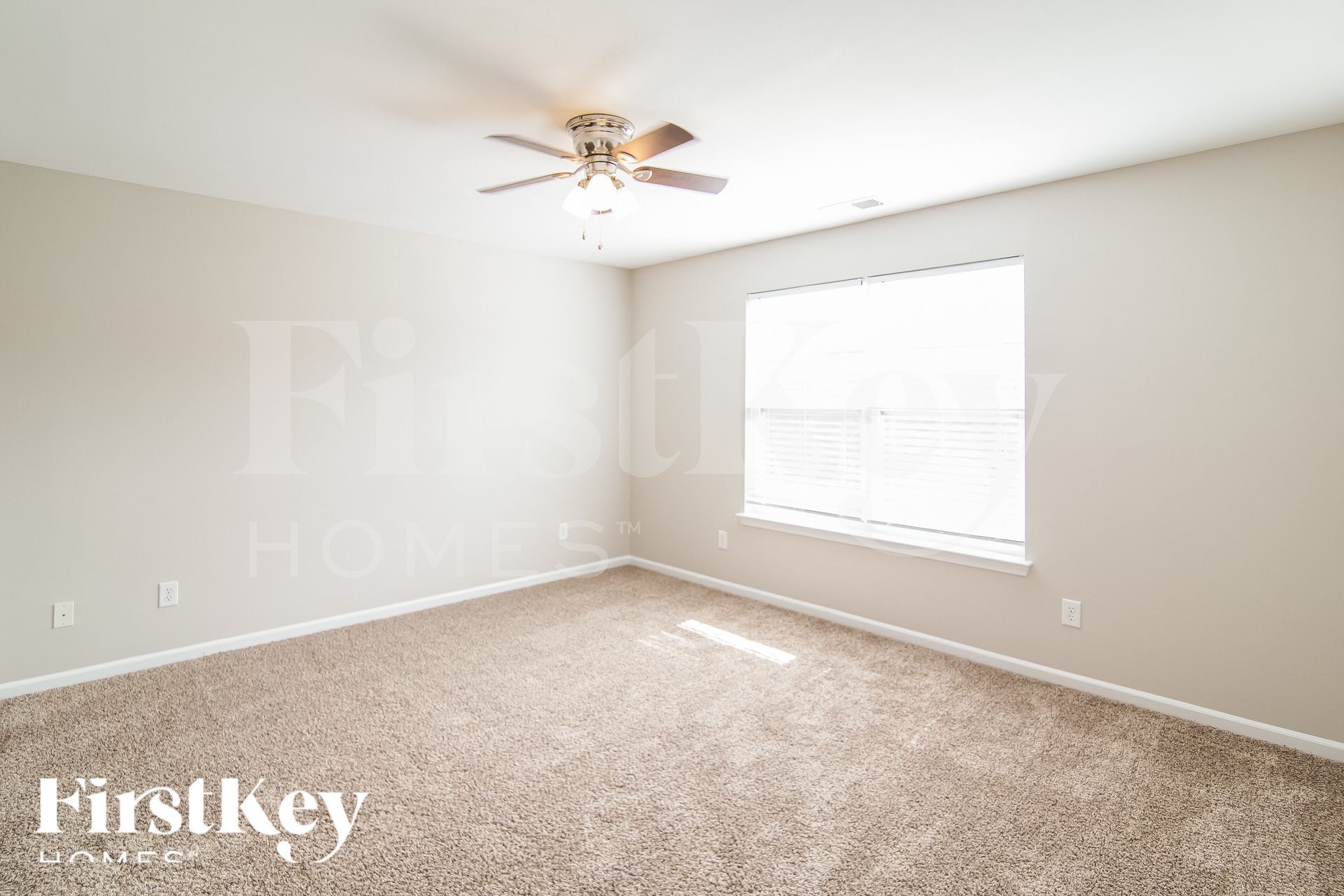 Building Photo - 113 Hyrne Dr
