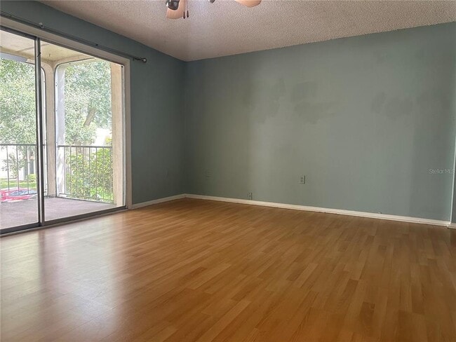 Building Photo - 516 Orange Dr