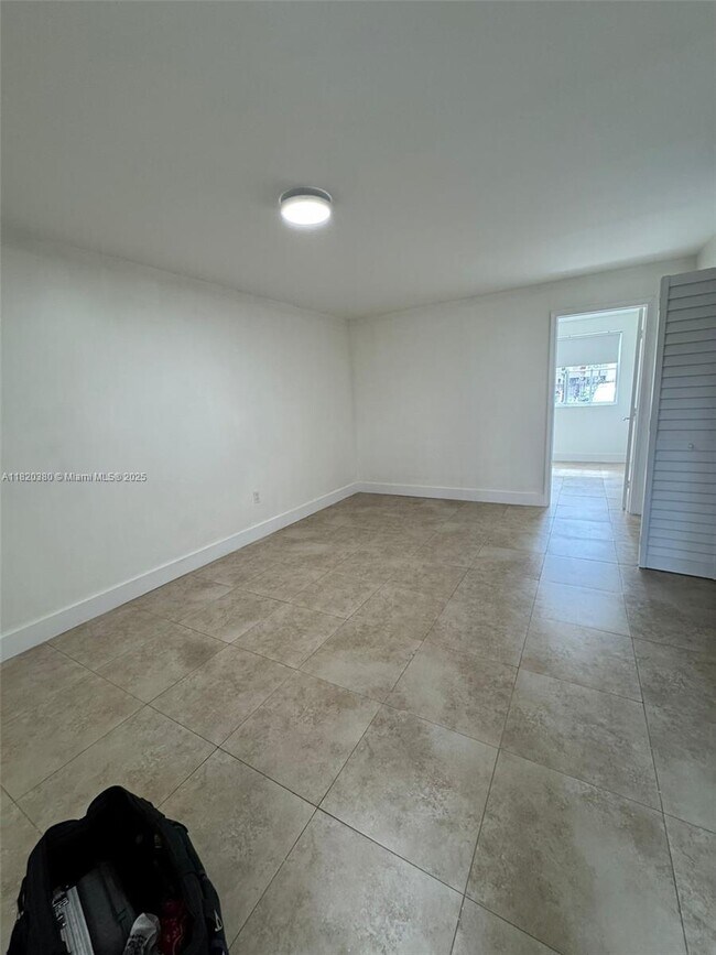 Building Photo - 6195 NW 186th St